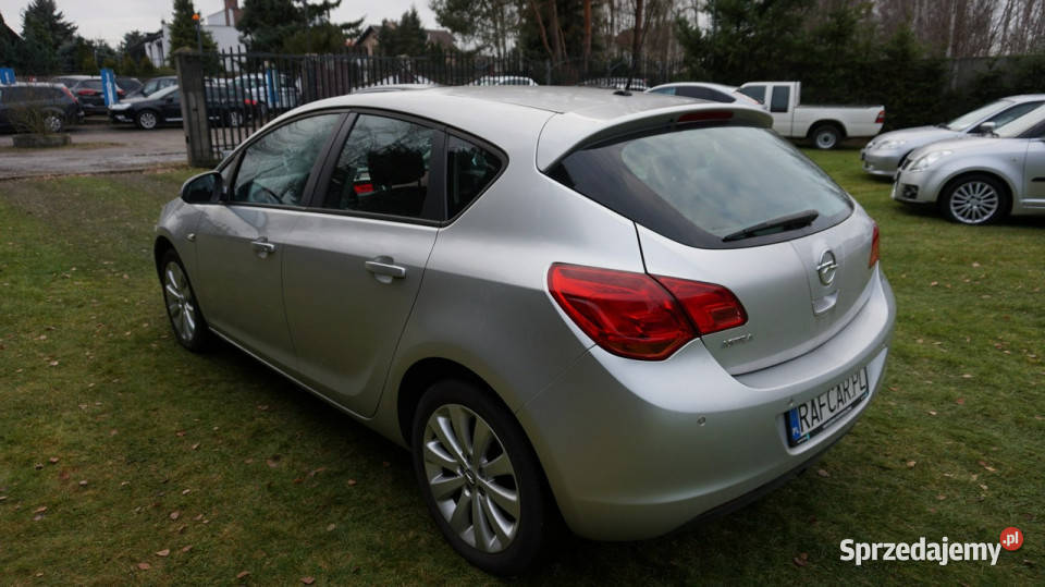 Opel Astra z Niemiec zarejestrowana super Zielona Góra