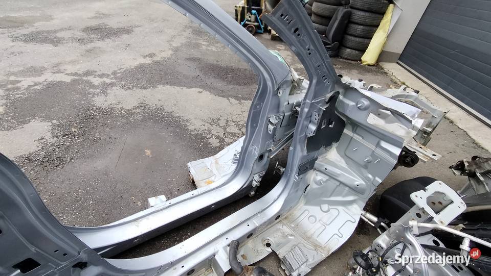 Ćwiartka lewa Mitsubishi ASX próg błotnik tył Dębowiec