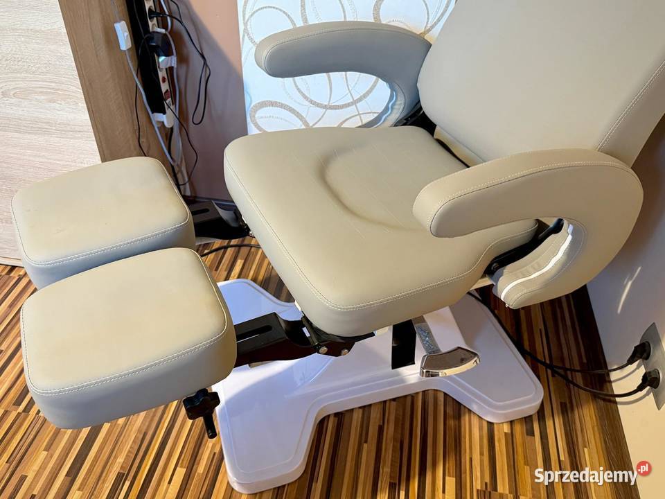 Fotel kosmetyczno podologiczny regulowany Kielce