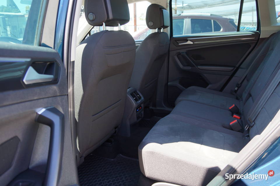 Volkswagen Tiguan 20 Benzyna 190 4x4 Lift Navi ASR (kontrola trakcji) Tiguan Nowy Sącz