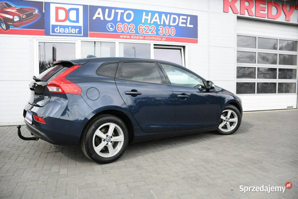 Volvo V40 16 D2 Serwis 100 bezwypadkowy Skóra światła do jazdy dziennej lubelskie Hrubieszów sprzedam