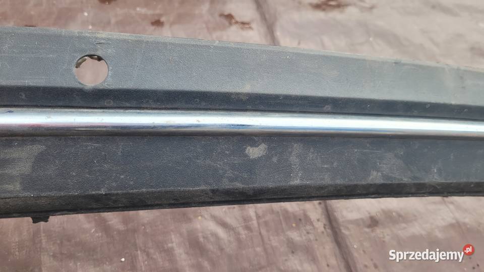 MERCEDES W205 SEDAN CHROM DOKŁADKA ZDERZAKA TYŁ