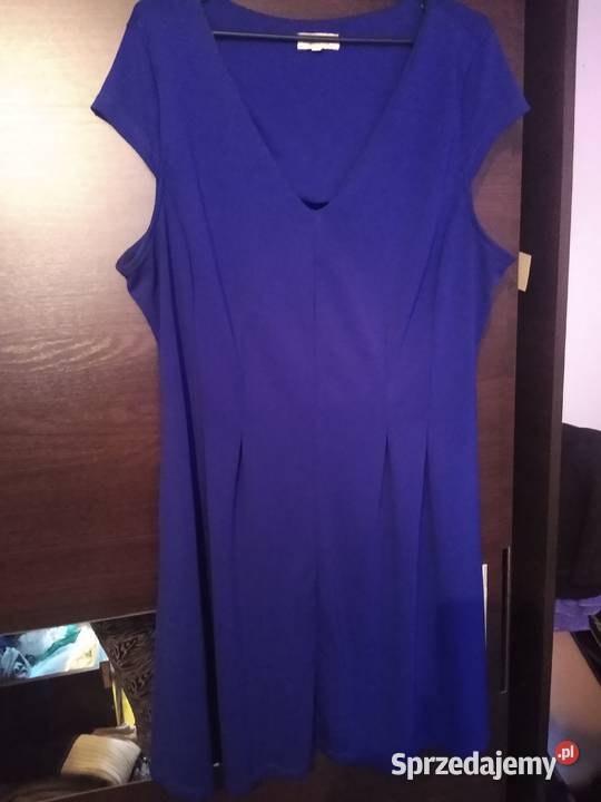 Sukienka granatowa rozmiar plus size Pszczyna
