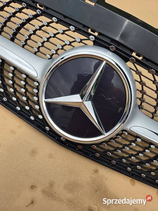 Grill Atrapa chłodnicy Mercedes Bklasa W247 AMG sprzedam