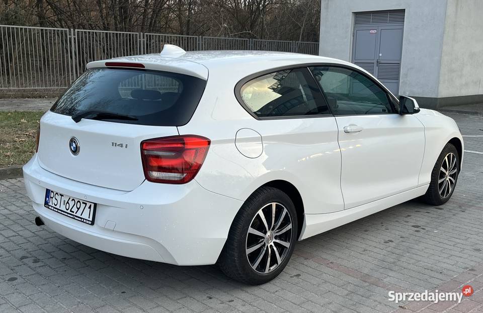Piękne BMW seria 1 114i Nowy rozrzd Seria 1 Stalowa Wola sprzedam