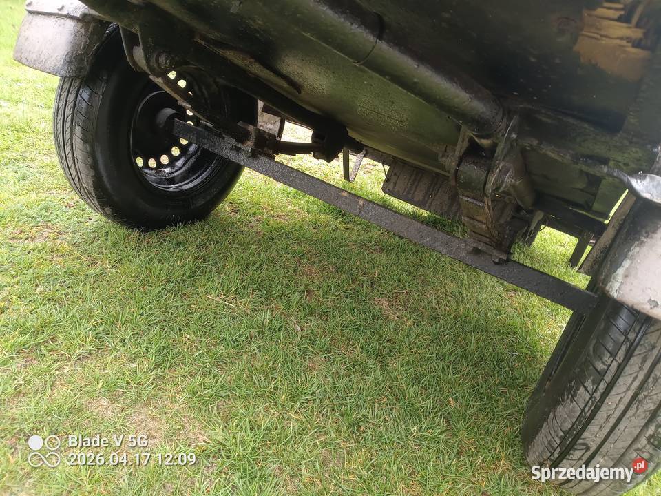 Przyczepka samochodowa