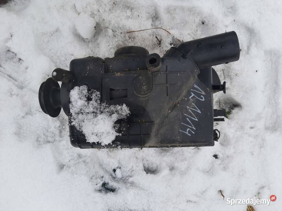 Seat Ibiza II 16 8V obudowa filtra powietrza Ksawerów