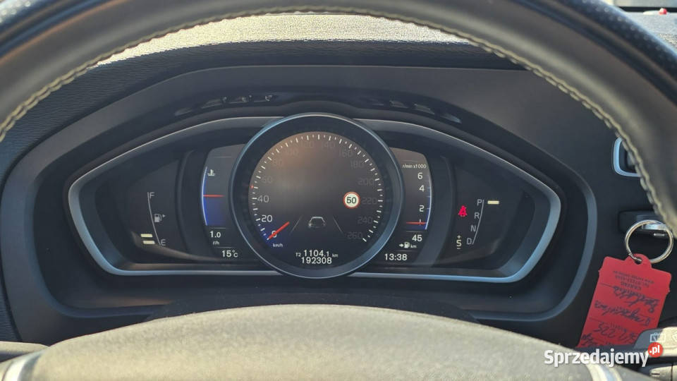 Volvo V40 T3 Ledy duza navi bixenon RDesign gniazdo AUX Lębork sprzedam