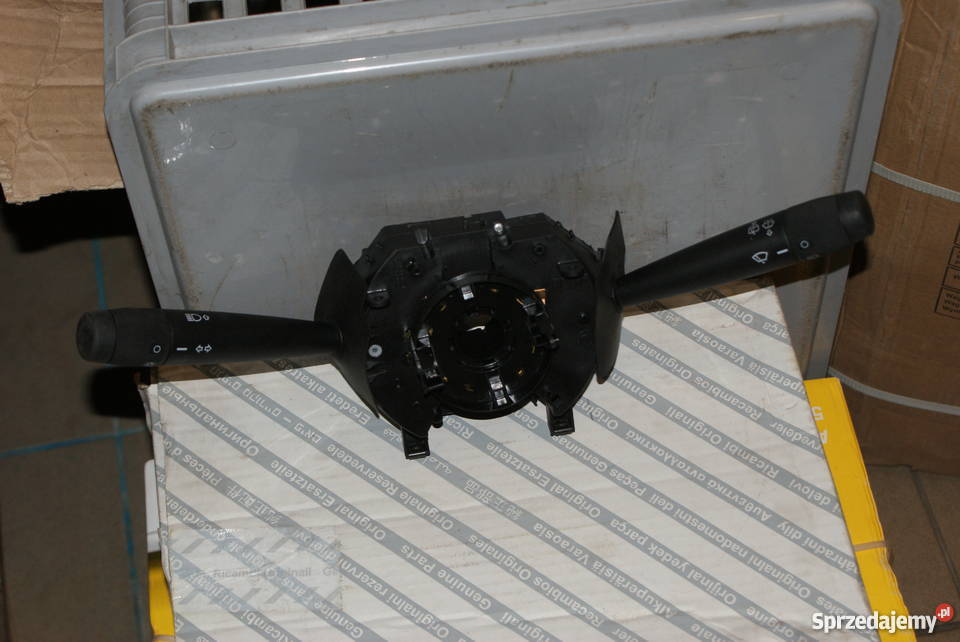 Przełącznik zespolony pod kierownicą FIAT Białobrzegi