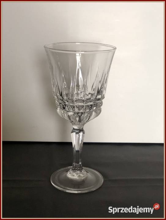 Sprzedam SZKLANE kieliszki PRL 4 sztuki Sztuka współczesna Staroźreby