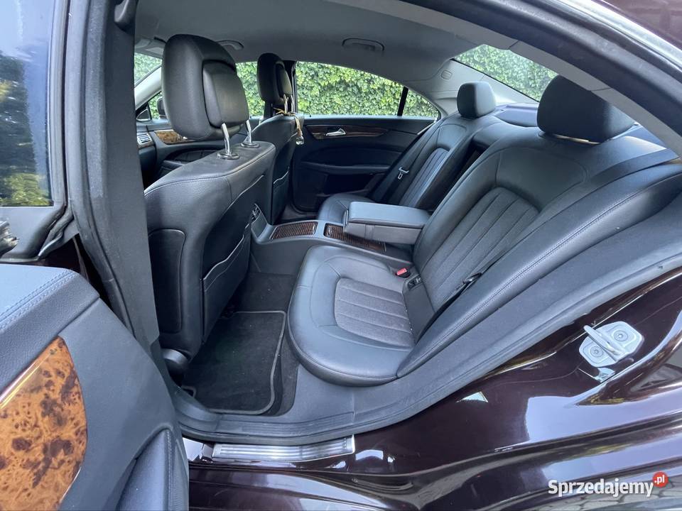 BEZWYPADKOWY SALON POLSKA ogranicznik prędkości CLS Mercedes-Benz