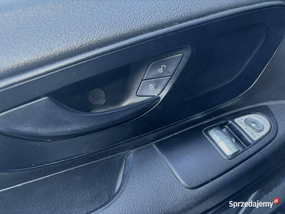 Mercedes Vito 22 16020166osobowy ABS kujawsko-pomorskie Złotniki Kujawskie