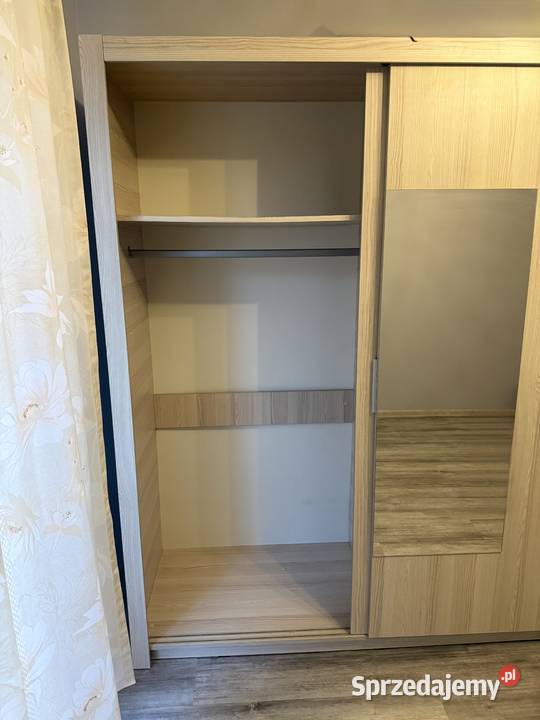 Szafa z drzwiami przesuwnymi Sochaczew sprzedam
