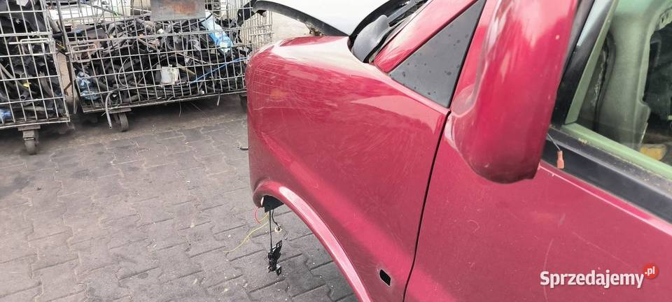 BŁOTNIK LEWY PRZÓD GMC SAVANA Lipno