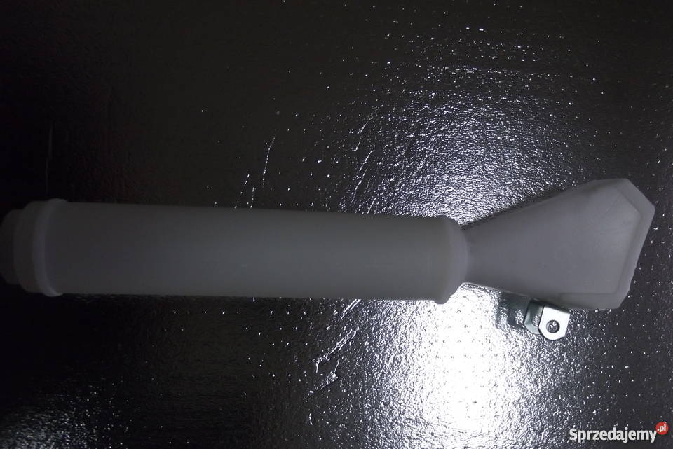 Lejek teleskopowy plastikowy siewnika zbożowego Parczew