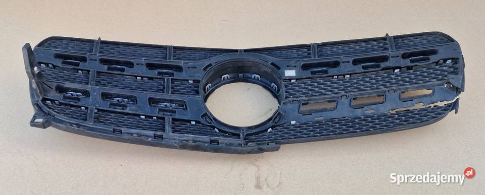 MERCEDES GLA W156 LIFT LISTWA GRILLA CHROM Bieleń sprzedam