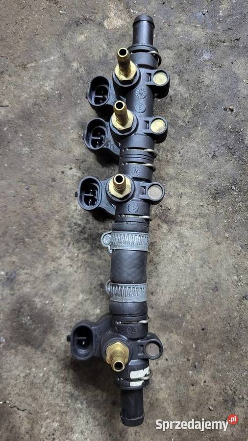 Wtryski LPG Lovato 4 listwa 211 Części samochodowe Lublin sprzedam