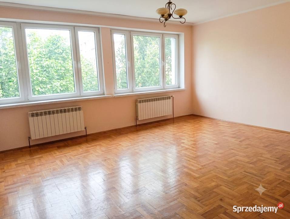 Dom wolnostojący w Puławach centrum bez