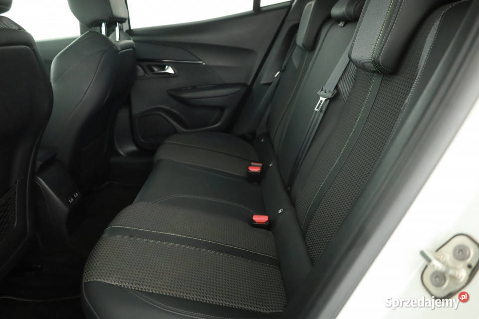 Peugeot e2008 50 kWh pełny VAT Piaseczno sprzedam