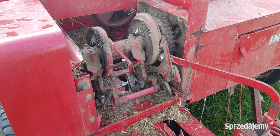 Prasa kostkująca INTERNATIONAL 440 Świniowice