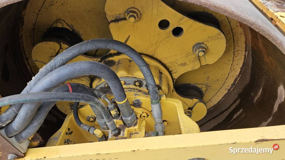 Walec drogowy gumametal Bomag BW124 DH3 27t Walce Sochaczew