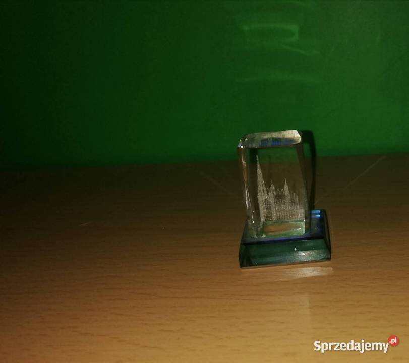 Kryształowy szklany prostopadłościan Warszawa