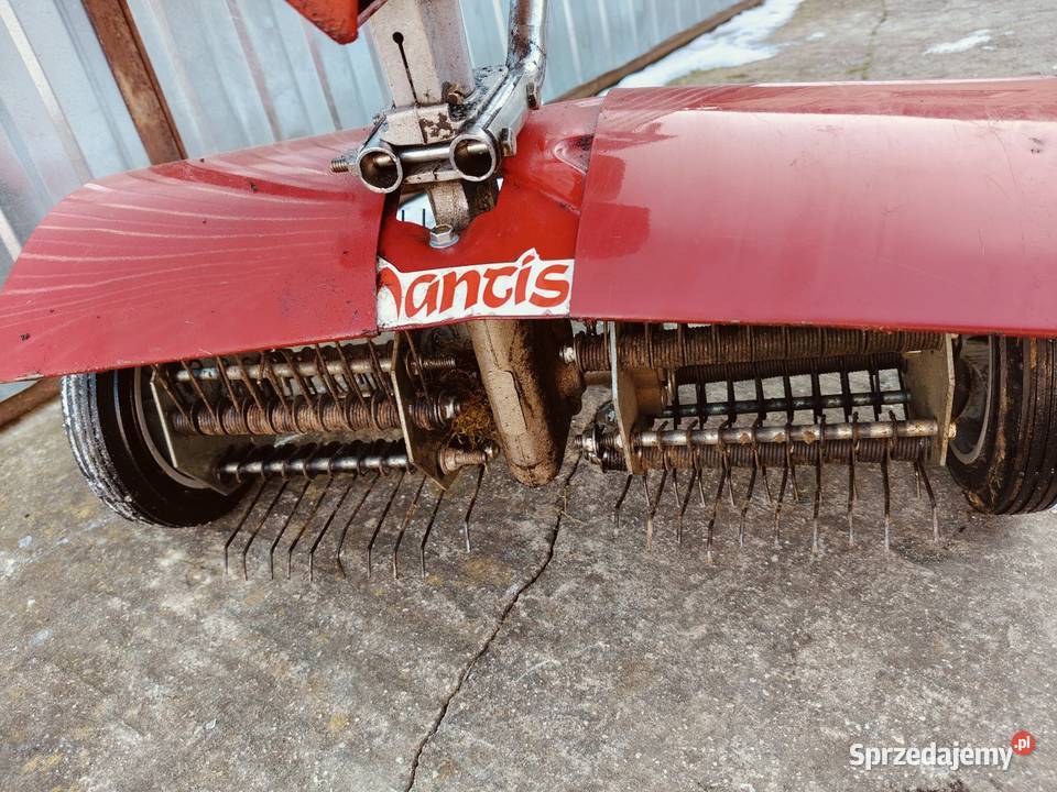 Wertykulator Mantis japoński silnik 2T