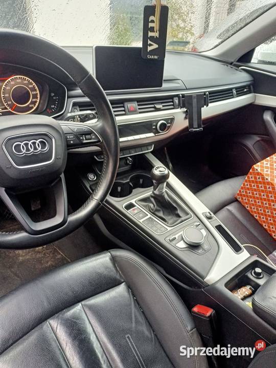 Audi a4B9 Orle