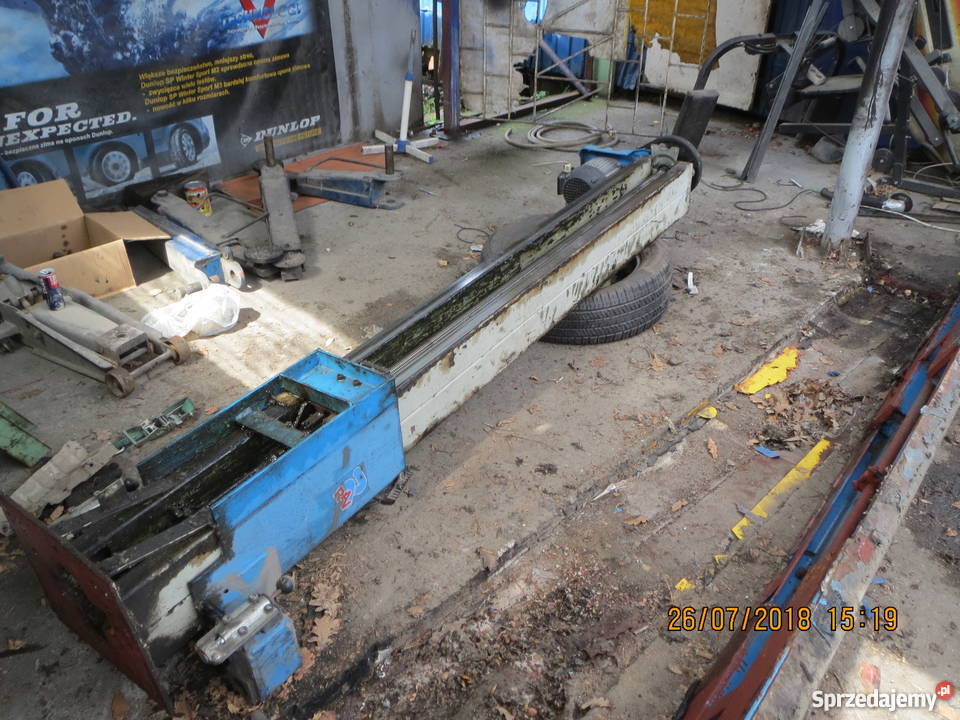 podnośnik dwu kolumnowy Dębica sprzedam
