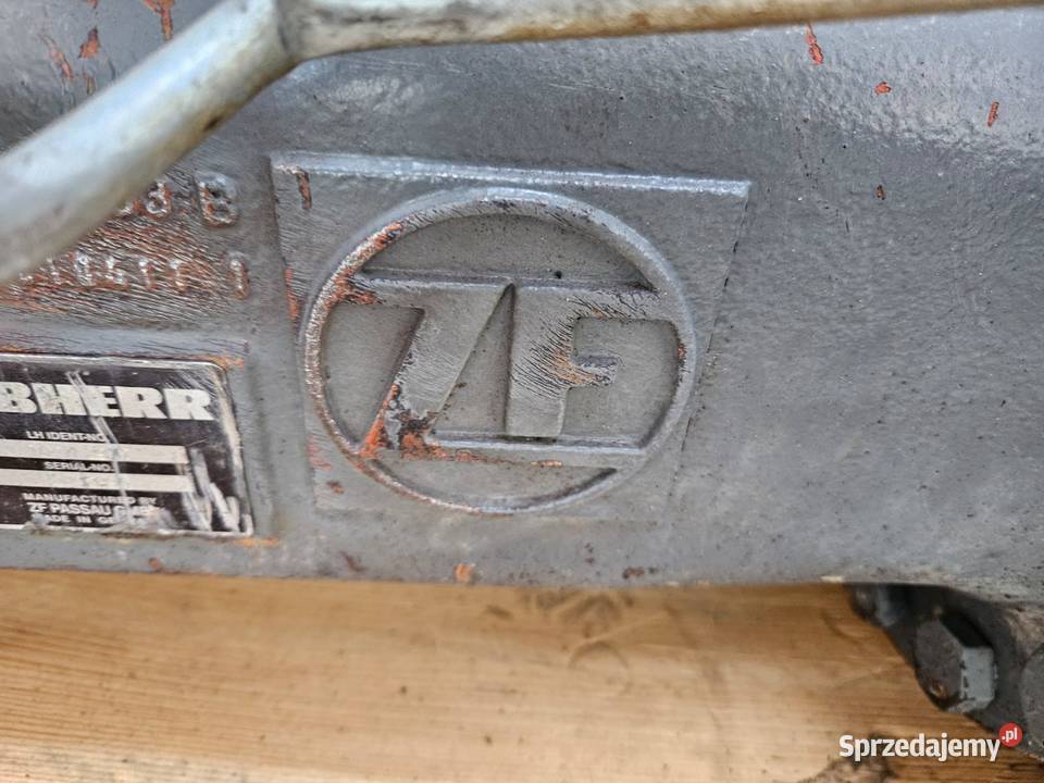 Most napędowy ZF 4472448083 B Liebherr A 900 C Wilkowo