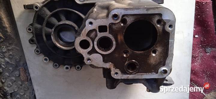 Obudowa skrzyni biegów DUU 16 Bora golf 4 Jaworzno