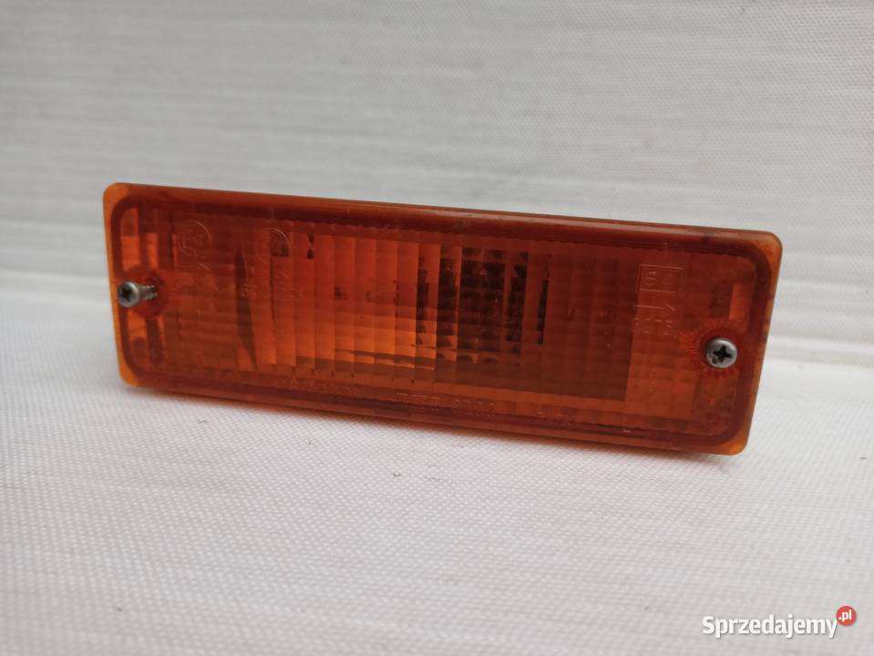 Nissan Micra K10 kierunkowskazy kierunki w