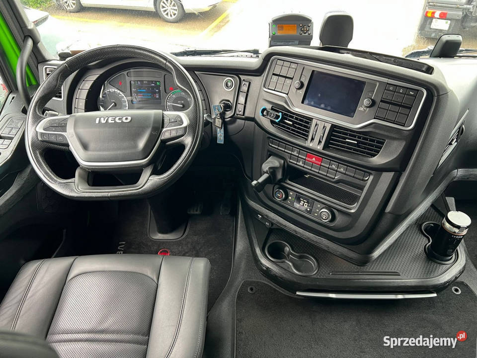 Ciagnikz Euro 6 Iveco automatyczna Warszawa