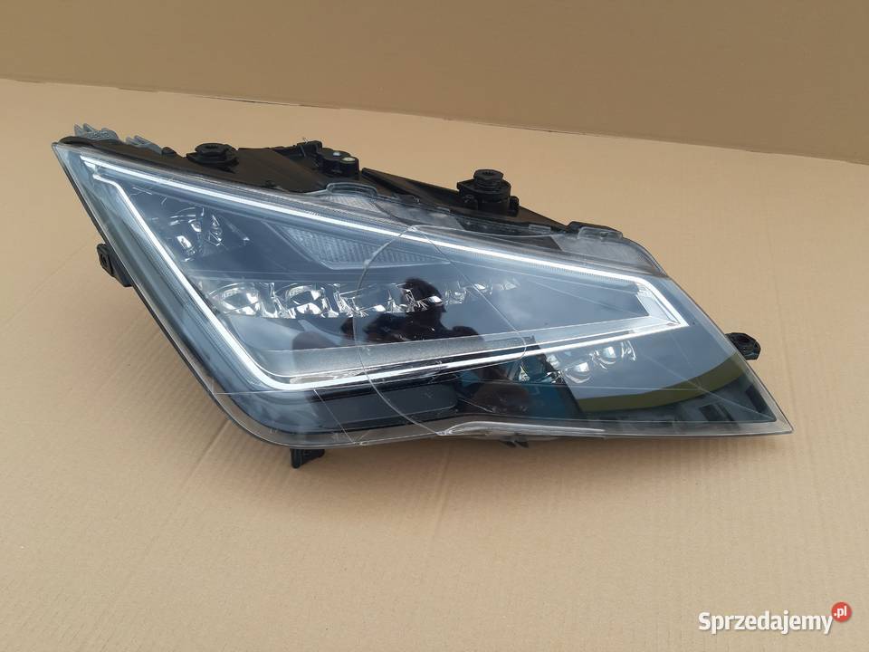 SEAT LEON III REFLEKTOR PRAWY FULL LED LAMPA osobowe Trzciel sprzedam