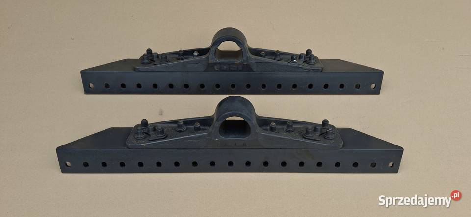 JOST ŁAPA ŁAPY SIODŁA PODSTAWA PODSTAWY Części samochodowe Bieleń