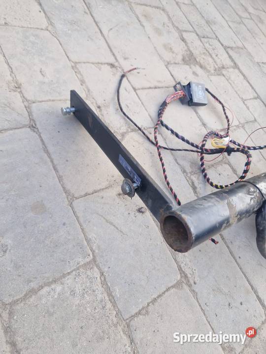 Hak holowniczy z modułem Passat B6 kombi sprzedam