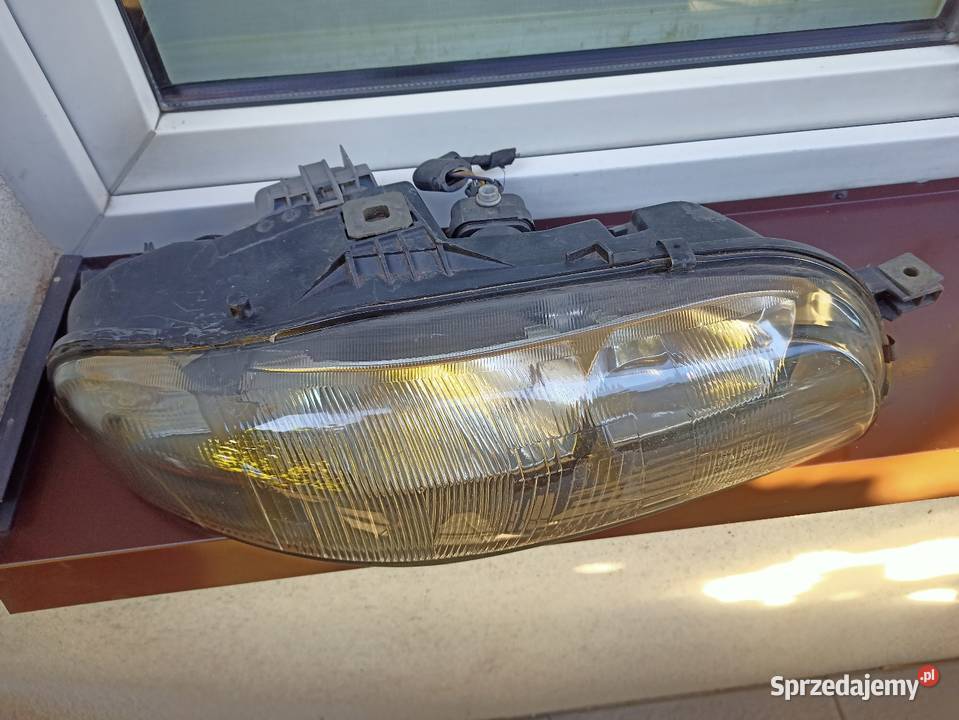 Fiat Marea Bravo I Brava lampa przednia prawa osobowe Sieradz