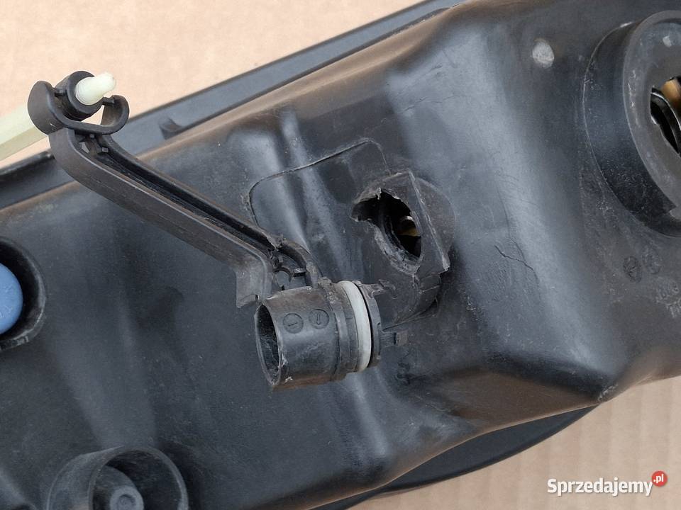 SKODA OCTAVIA 3 III HALOGEN PRAWY LAMPA Bieleń sprzedam