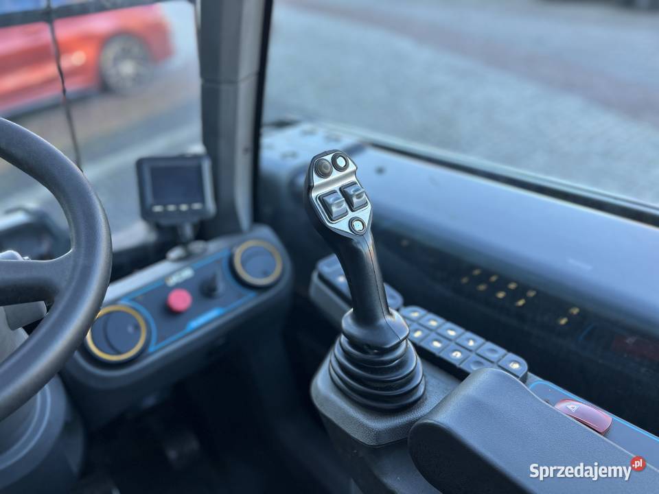 Wózek widłowy elektryczny JCB 3019E 3 tony Wózki widłowe małopolskie Kęty