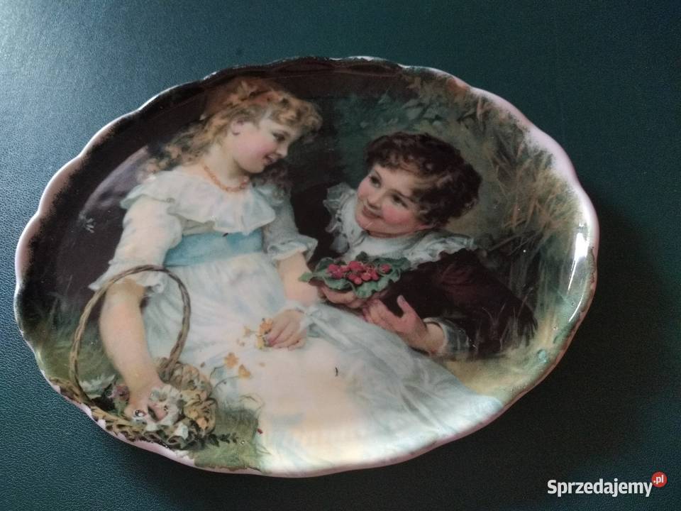 Porcelanowa paterka ozdobna Radom