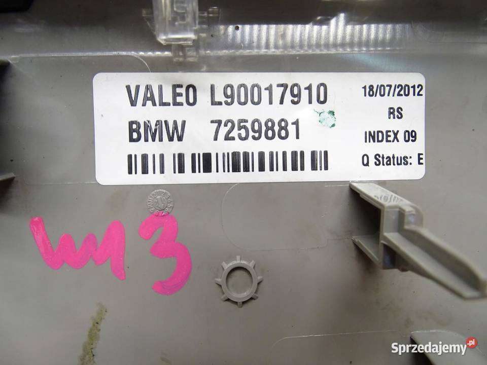 TRZECIE ŚWIATŁO STOP STOPU BMW F30 7259881 sprzedam