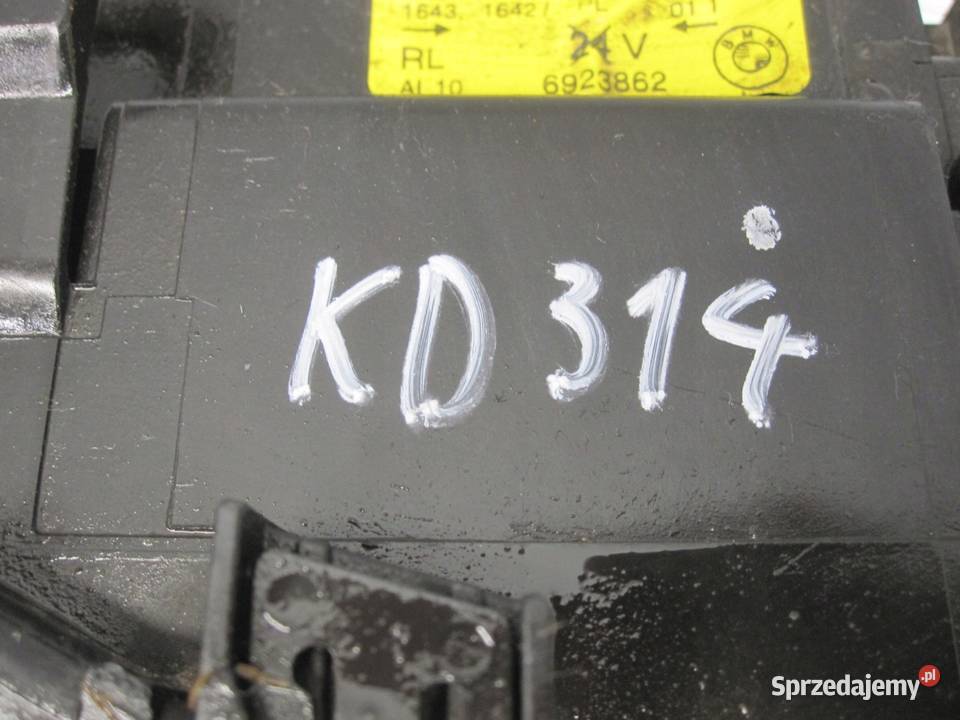 BMW X3 E83 04r lampa prawa przód z przetwornicą Kielce