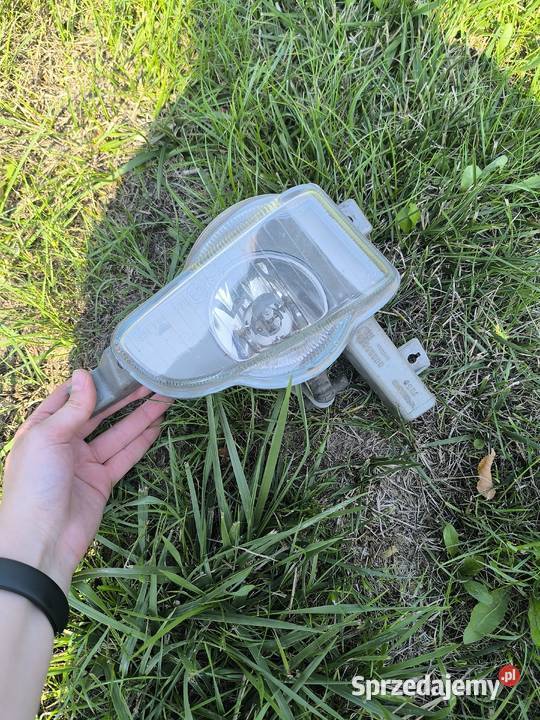 Oryginalny halogen prawy przód Volvo V40 Lublin