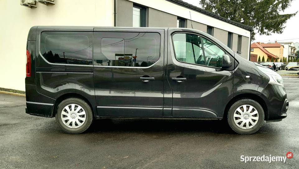 renault trafic 9os 2020r automat navi 22500 Turek