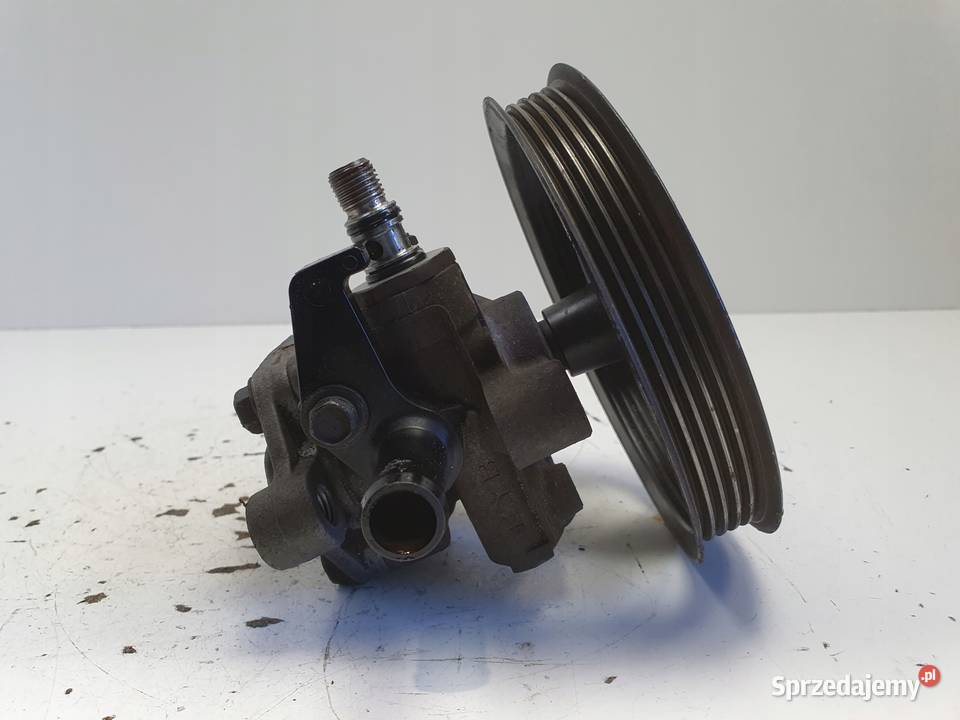 Mitsubishi Space Star lift 18 16V POMPA osobowe