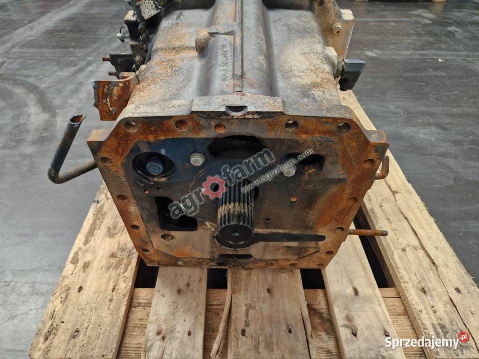 Skrzynia biegów Claas Arion 620 CIS 03A059 Byków