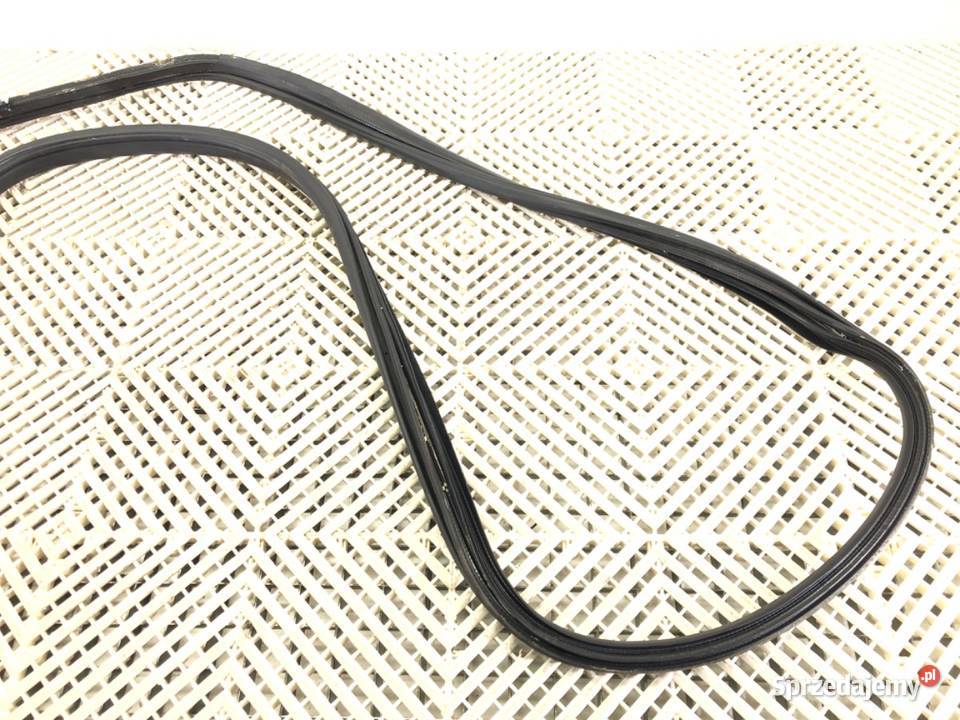 USZCZELKA DRZWI TYŁ LEWA HONDA ODYSSEY Van osobowe sprzedam