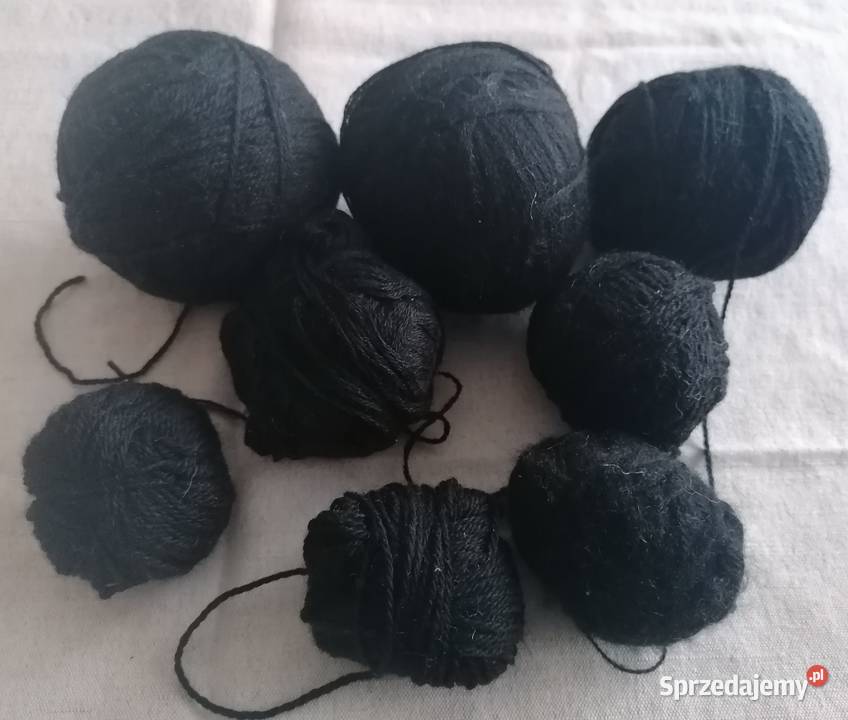 Czarna włóczka do robótek ręcznych waga Łódź