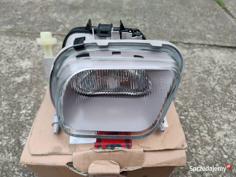 Lampa przeciwmgielna lewa
MERCEDES E W210 Ślesin