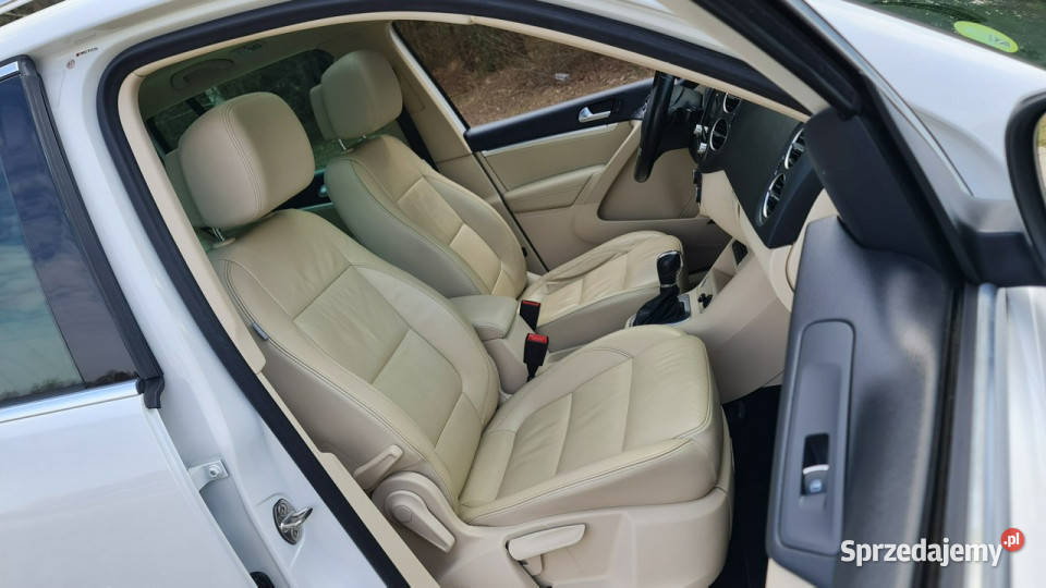 Volkswagen Tiguan 20 TDI Highline DSG 4Motion kurtyny powietrzne świętokrzyskie Chmielnik sprzedam